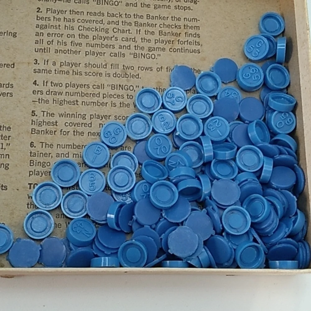 Vintage 1970s Whitman bingo game set
